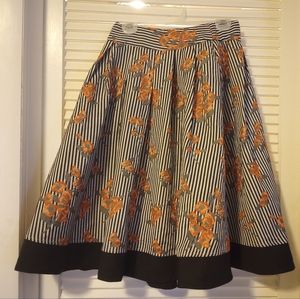 Gracia A-Line Skirt